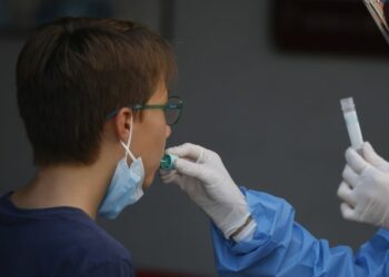 Cresce l’incidenza dei casi Covid, Rt pari a 1,18