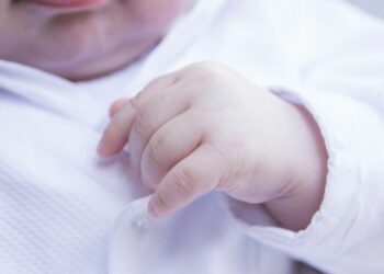 Record negativo di nascite, 15 mila in meno nel 2020