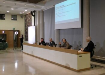 Rapporto Intesa Sanpaolo, l’Italia cresce ma aumentano le disuguaglianze