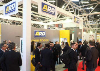 Ard Discount sarà presente alla 18esima edizione della fiera marca a bologna. e ci sarà anche il brand ambassador Nino Frassica