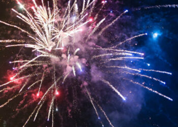 Capodanno 2022, regole e restrizioni: ecco quali