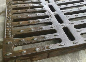 Comiso, arrestati i ladri di tombini