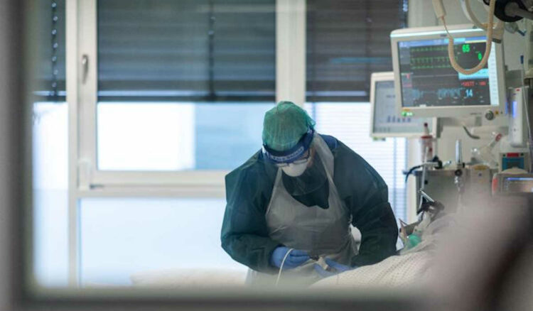 Covid Ragusa, 486 positivi: ricoverati in aumento