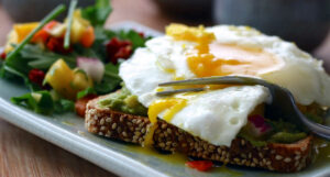 Dieta Chetogenica: cos'è la chetosi e perché non è semplice da seguire