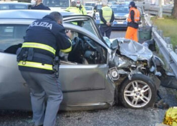Incidente mortale in tangenziale a Messina: morta una donna e 3 feriti