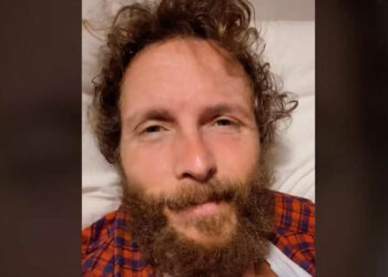 Jovanotti positivo al Covid: sono vaccinato, passerà. Mal di gola pazzesco