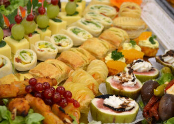 Menù di Natale 2021: cosa preparare dall'antipasto al dolce