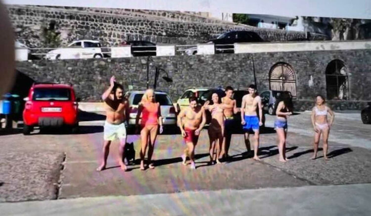 Natale 2021, bagno in mare a Salina: alle Eolie è sempre estate