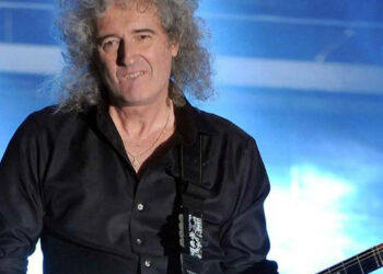 Brian May, chitarrista dei Queen ha il Covid: giorni orribili, ma sto bene. Fate attenzione