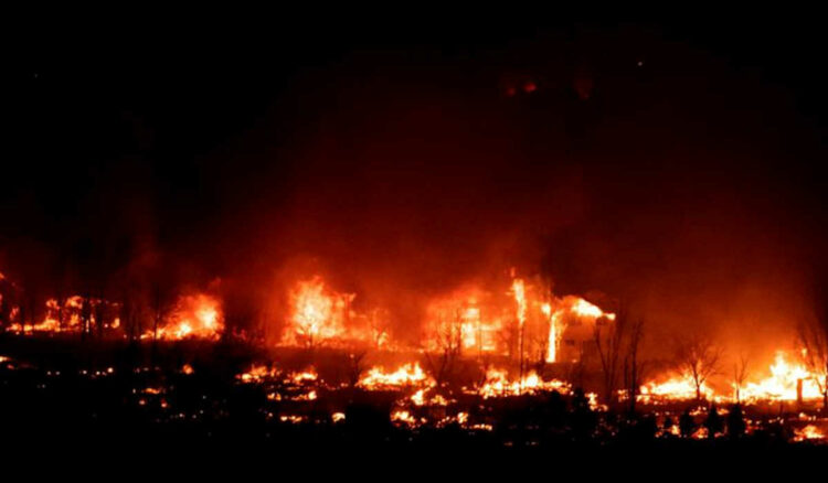 Usa, incendi in Colorado: evacuazioni e centinaia di case distrutte