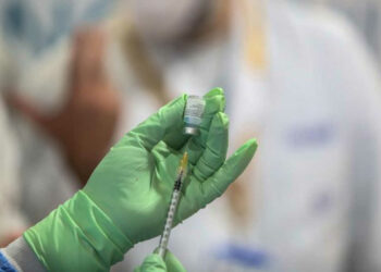 Vaccino Covid Austria, bonus da 500 euro per chi riceve la terza dose