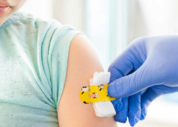 Vaccino Covid ai bambini da domani a Ragusa: 51 prenotati