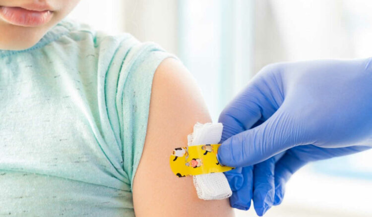 Vaccino Covid ai bambini da domani a Ragusa: 51 prenotati