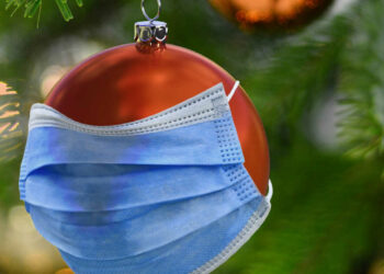 Variante Omicron, Italia verso arancione e verso nuove regole per Natale