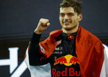 Verstappen è campione del mondo: vince ad Abu Dhabi