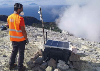 Vulcano, proroga zona rossa o no? Domani si deciderà