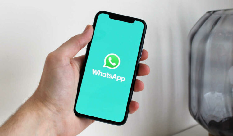 WhatsApp cambia i messaggi vocali: ecco cosa cambia