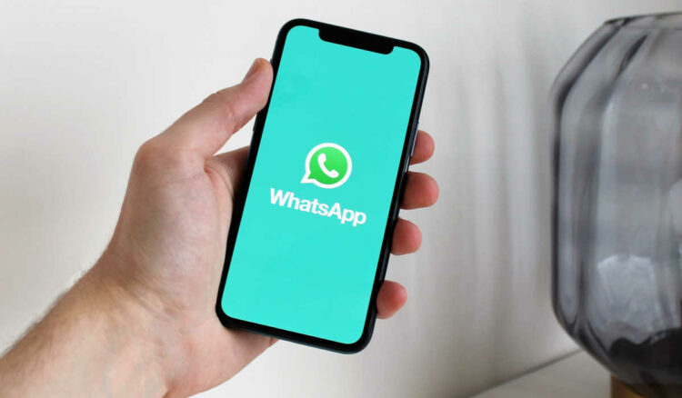 WhatsApp, l'ultima fantastica novità per i vocali