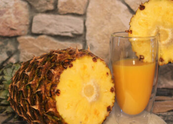 Ananas: proprietà e benefici per salute