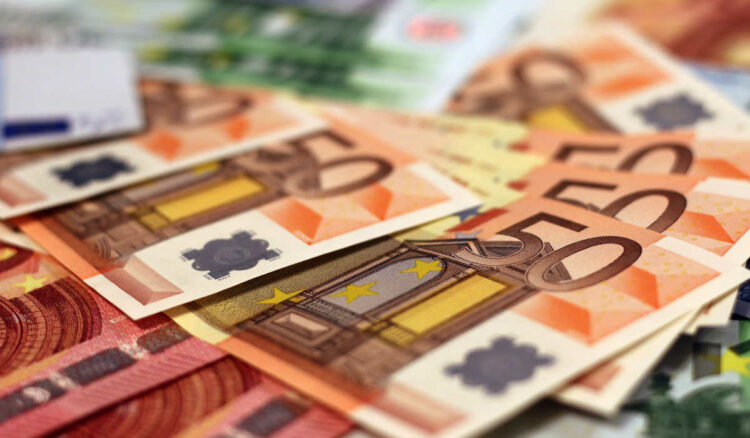 Contributo a fondo perduto dal 2 dicembre: per chi e come fare domanda