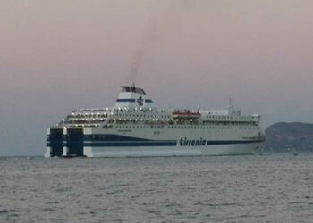 Green pass obbligatorio su navi Sicilia: da lunedì