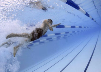 Positivo al Covid chiusa piscina comunale