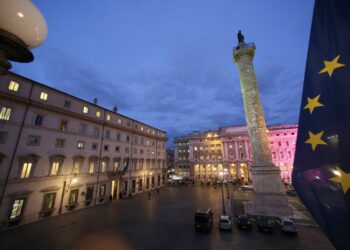 Covid, dal Cdm via libera a decreto con obbligo vaccinale per over 50