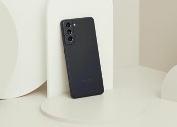 Da Samsung Galaxy S21 FE 5G, nuovo smartphone flagship pensato per tutti