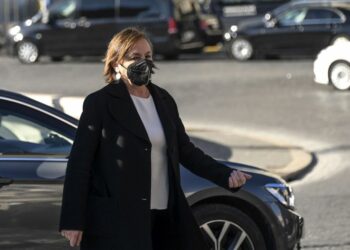 Attentati nel foggiano, Lamorgese “Serve intervento forte dello Stato”