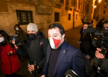 Quirinale, Salvini: “Faremo più nomi e Draghi resti dov’è”