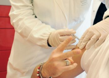 Vaccino, in Italia 124 milioni di somministrazioni