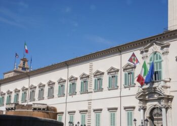 Quirinale, prevale l’astensione ma 166 voti a Mattarella