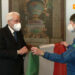 Mattarella consegna a Cristoforetti Tricolore che andrà nello spazio