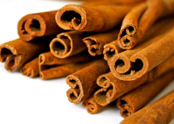 Abbassare la glicemia con la cannella: benefici per la salute