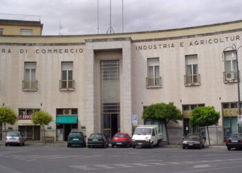 Cgil Ragusa aggregazione Camcom di Ragusa una follia causata da vendette tra gruppi di potere