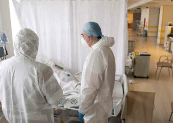 Covid Ragusa, 4.293 positivi e un morto