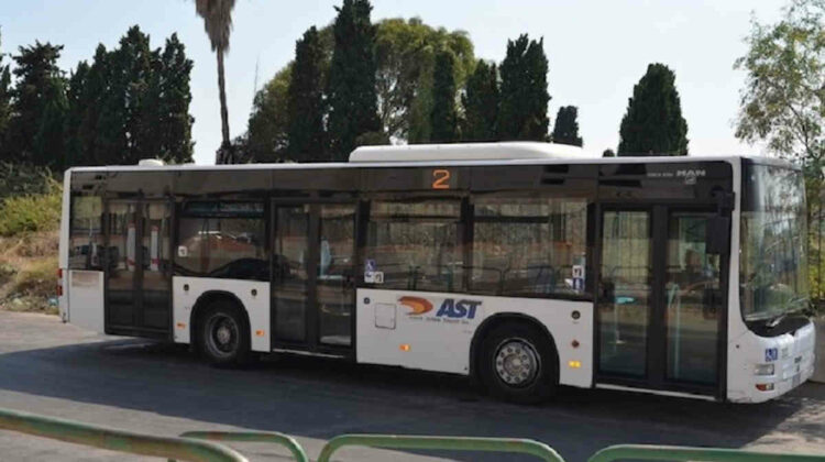 Covid Ragusa, possibili disservizi Ast: improvvisa assenza autisti