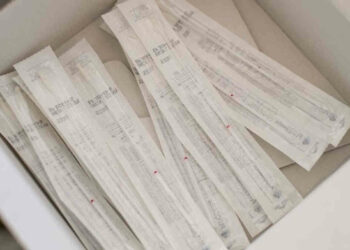 Covid e quarantena per positivo: quanto dura e quando fare tamponi