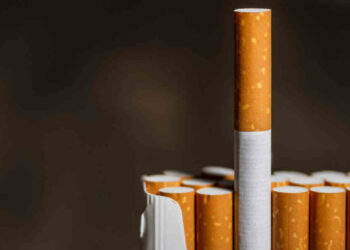 Da febbraio senza green pass niente sigarette: ecco le nuove regole