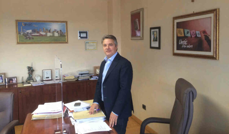 Unsic: troppi contagi, riaprire le scuole è puro masochismo