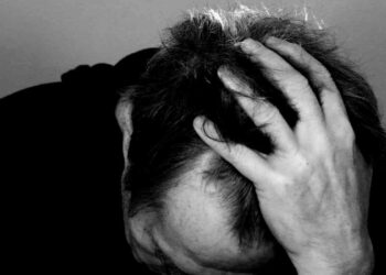 Emicrania patologia al femminile: evento virtuale