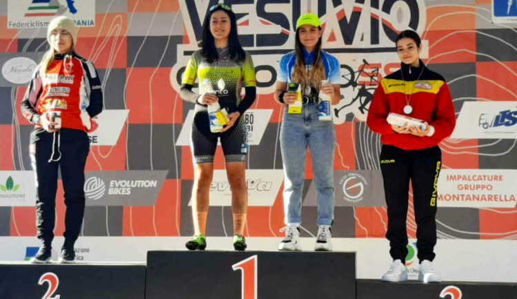 Federica Occhipinti vince al Mediterraneo Cross di Torre del greco