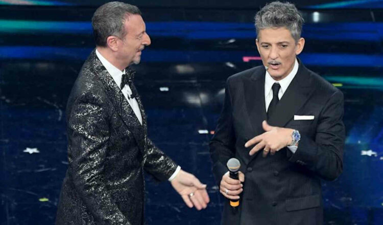 Fiorello è arrivato a Sanremo: interverrà la prima serata