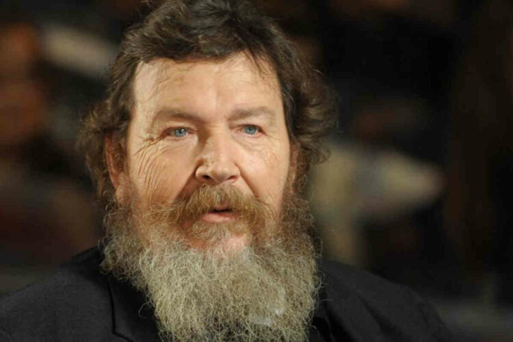 Giuliano Ferrara esce da terapia intensiva: sta meglio