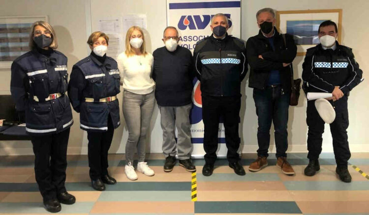 La Polizia locale di Modica a fianco dell'Avis: donazione di sangue anche nel 2022