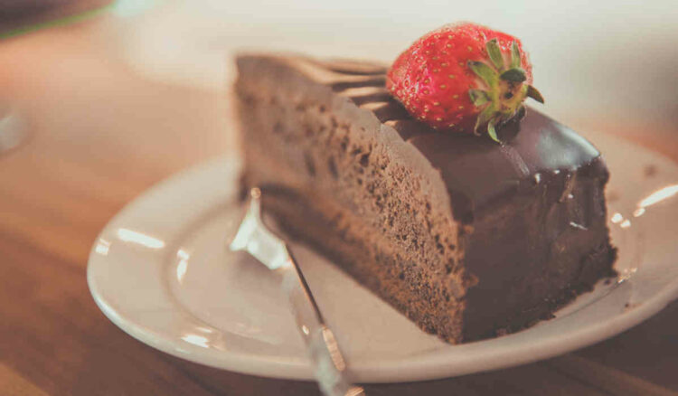 Mangiare dolci quando si è a dieta senza ingrassare: quali e quando