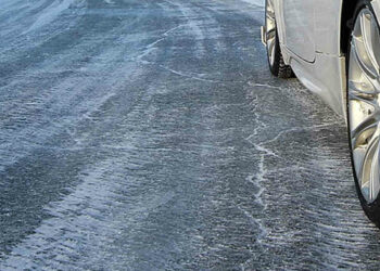 Meteo Ragusa, temperature sottozero: spargisale a Monterosso VIDEO