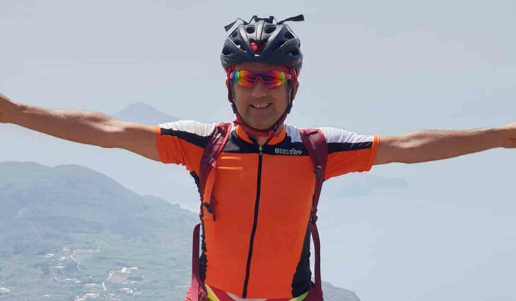 Morto Nunzio Chisari, il ciclista vittima di un incidente sui Nebrodi a Natale
