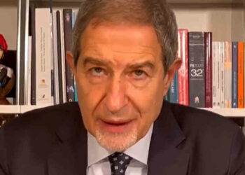 Il commento di Nello Musumeci dopo il voto all'Ars: Musumeci non lascia ma raddoppia