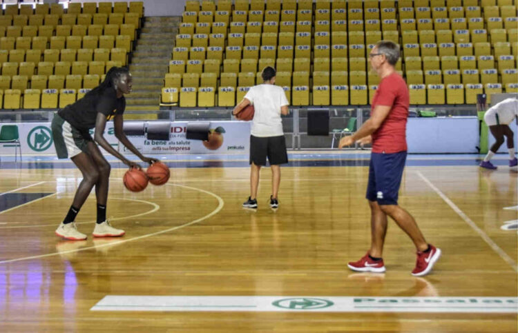 Passalacqua Ragusa, solo 2 positivi: riprendono allenamenti